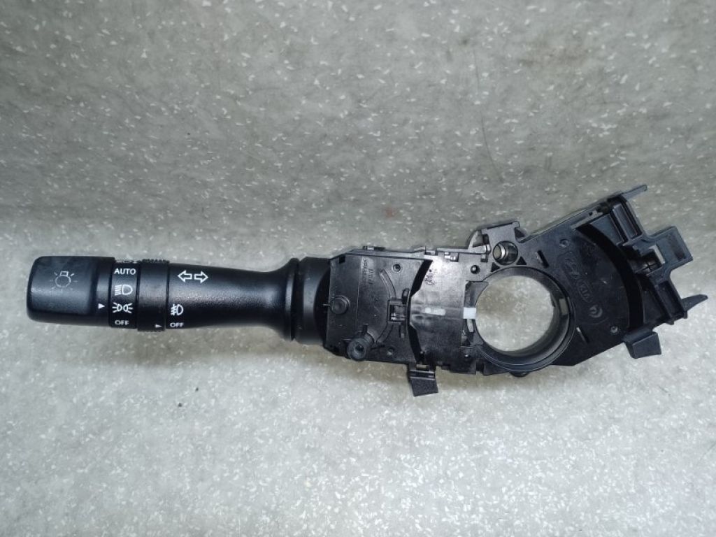 93410B2110 | Підрульовий перемикач лів. KIA SOUL PS 13-19