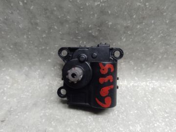 Моторчик заслонки печки KIA SOUL PS 13-19