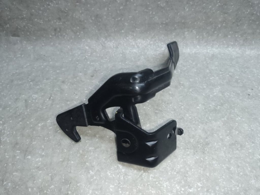 81140B2000 | Гак замка капота KIA SOUL PS 13-19 - Фото 2