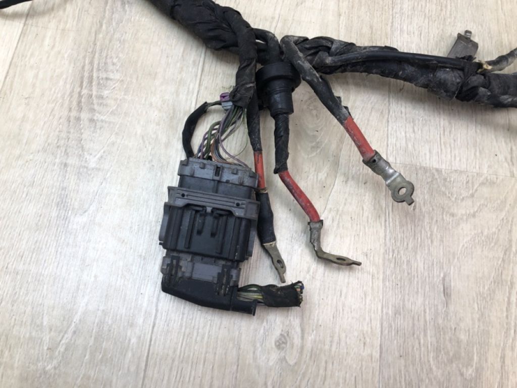 GR3Z-14300-AK | Клемма аккумулятора FORD MUSTANG 15- - Фото 5