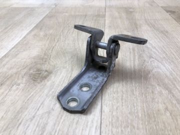 Петля двери верхняя передн. лев. MITSUBISHI OUTLANDER GF 12-