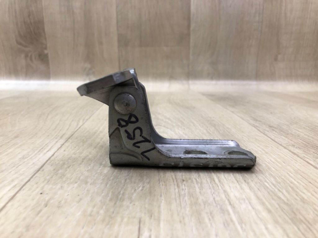 5702A064 | Петля двери нижняя задн. лев. MITSUBISHI OUTLANDER GF 12- - Фото 4