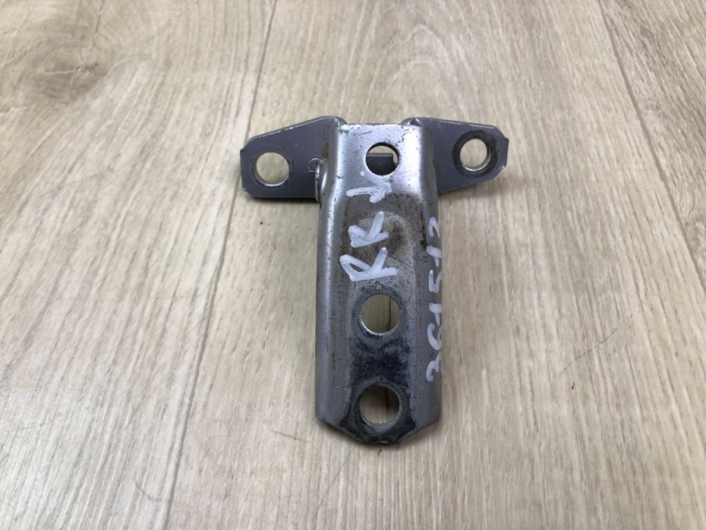 5702A063 | Петля двери нижняя задн. прав. MITSUBISHI OUTLANDER GF 12- - Фото 2