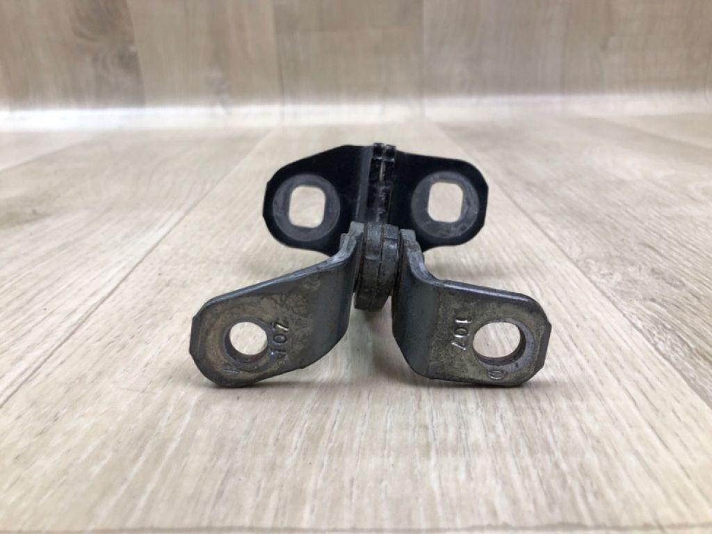 13590932 | Петля двері верхня задн. прав. CHEVROLET CRUZE 15- - Фото 2