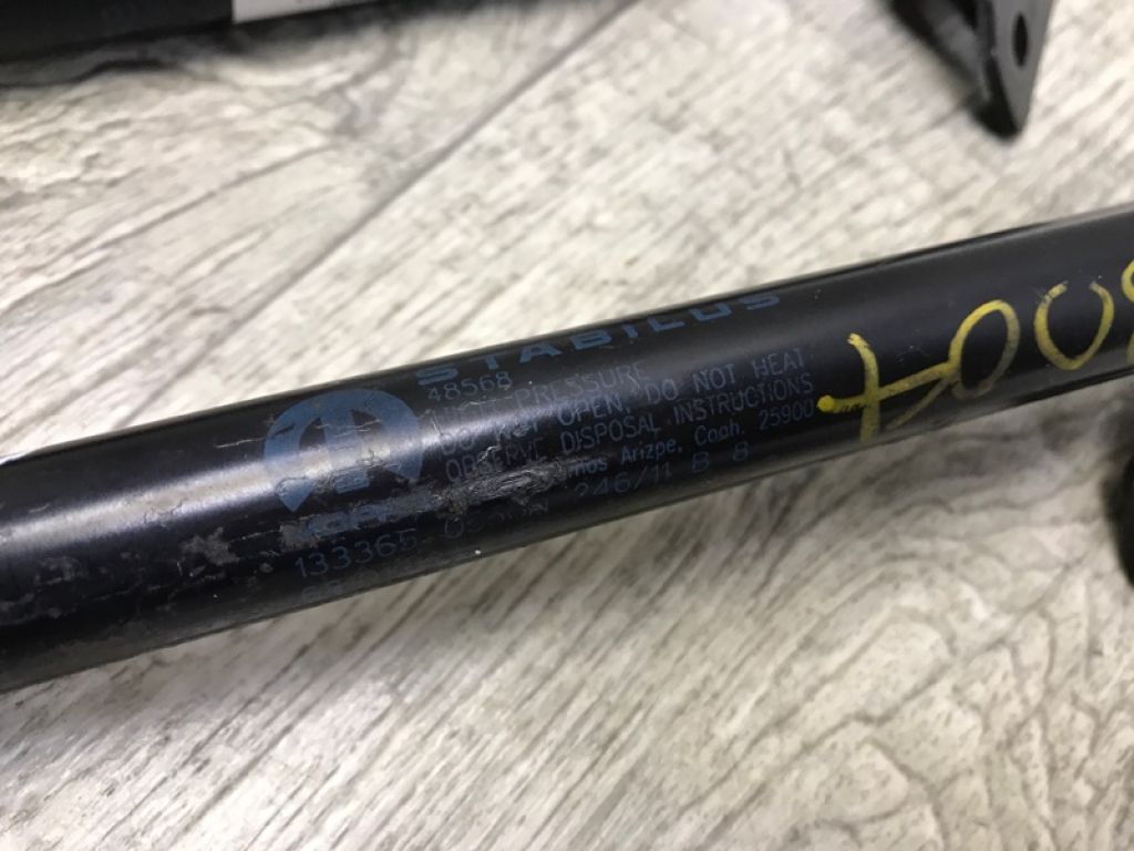 68101213AA | Амортизатор кришки багажника DODGE JOURNEY 08-20 - Фото 5