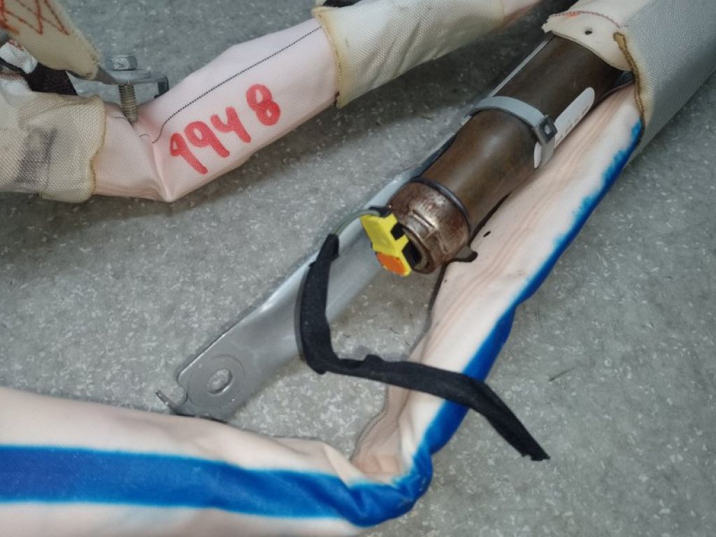 68102 475AC | Подушка безопасности (штора) лев. CHRYSLER 200 14-16 - Фото 2