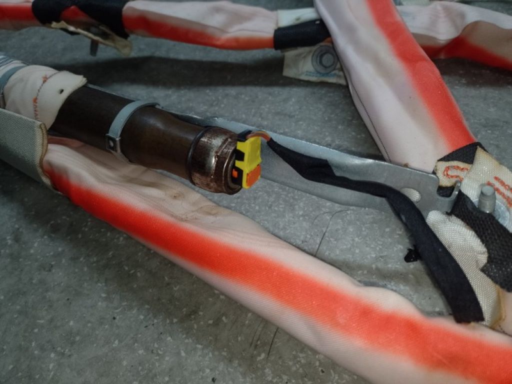 68102 474AC | Подушка безопасности (штора) прав. CHRYSLER 200 14-16 - Фото 2