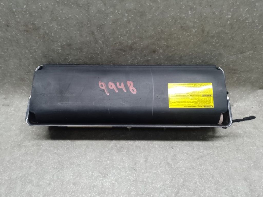 68148438AC | Подушка безопасности в колени передн. прав. CHRYSLER 200 14-16