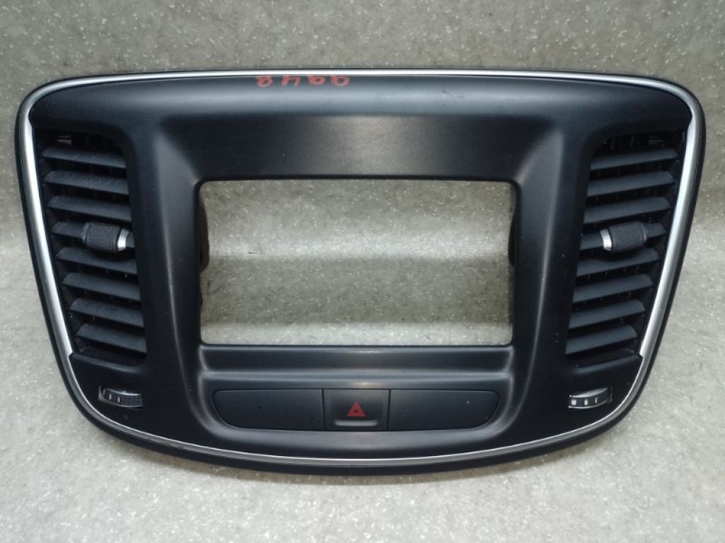 5SS16DX9AA | Кнопка аварийной сигнализации CHRYSLER 200 14-16