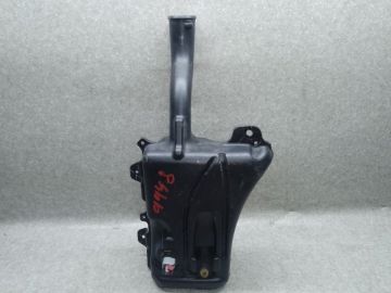 Бачок омывателя CHRYSLER 200 14-16