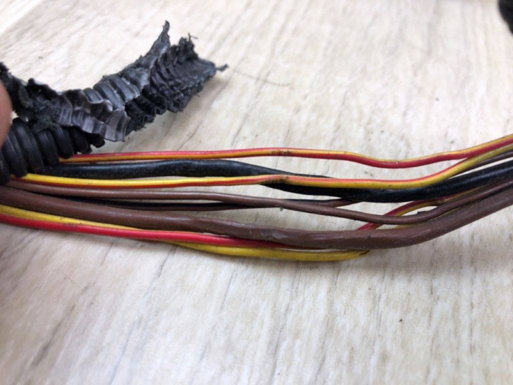 7L6 971 095 A | Проводка бампера передн. VOLKSWAGEN TOUAREG 02-10 - Фото 9