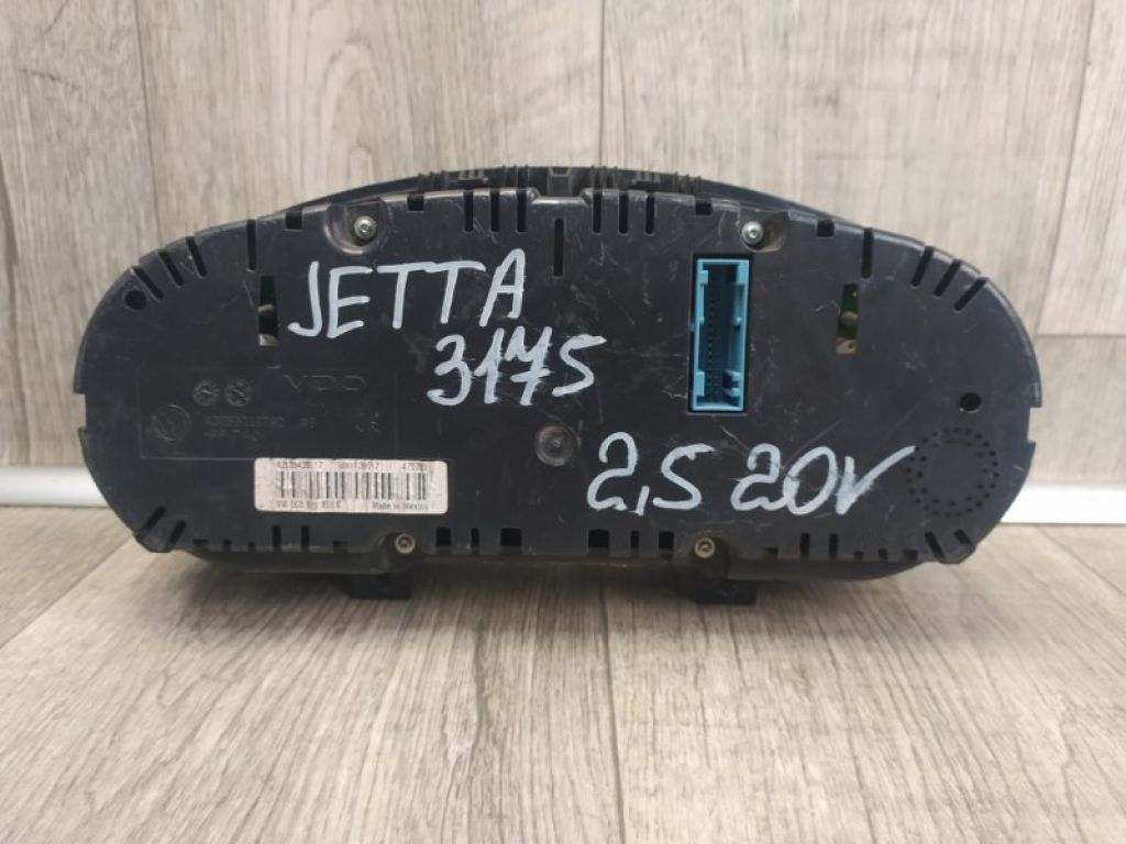 5C6 920 951 B | Панель приладів VOLKSWAGEN JETTA USA 10-17 - Фото 2