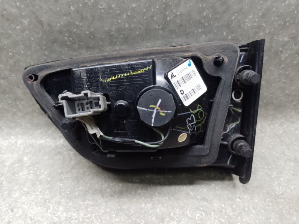 55112 837AB | Фонарь внутренний лев. JEEP COMPASS 17-21 - Фото 2