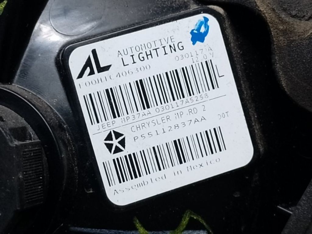 55112 837AB | Фонарь внутренний лев. JEEP COMPASS 17-21 - Фото 3
