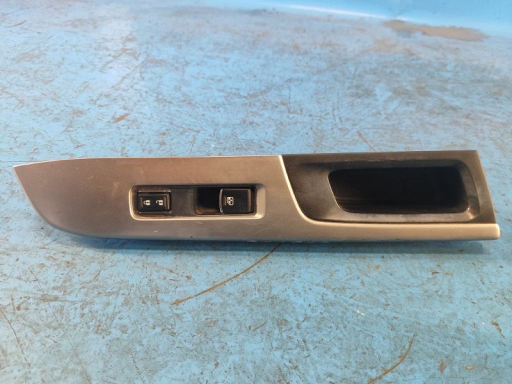 83071FJ170 | Кнопка стеклоподъемника передн. прав. SUBARU CROSSTREK 12-17