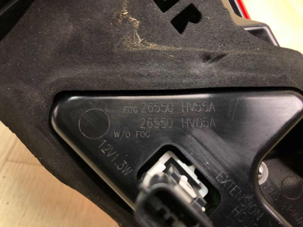 26550HV55A | Ліхтар внутрішній прав. NISSAN QASHQAI/ROGUE SPORT 14- - Фото 6