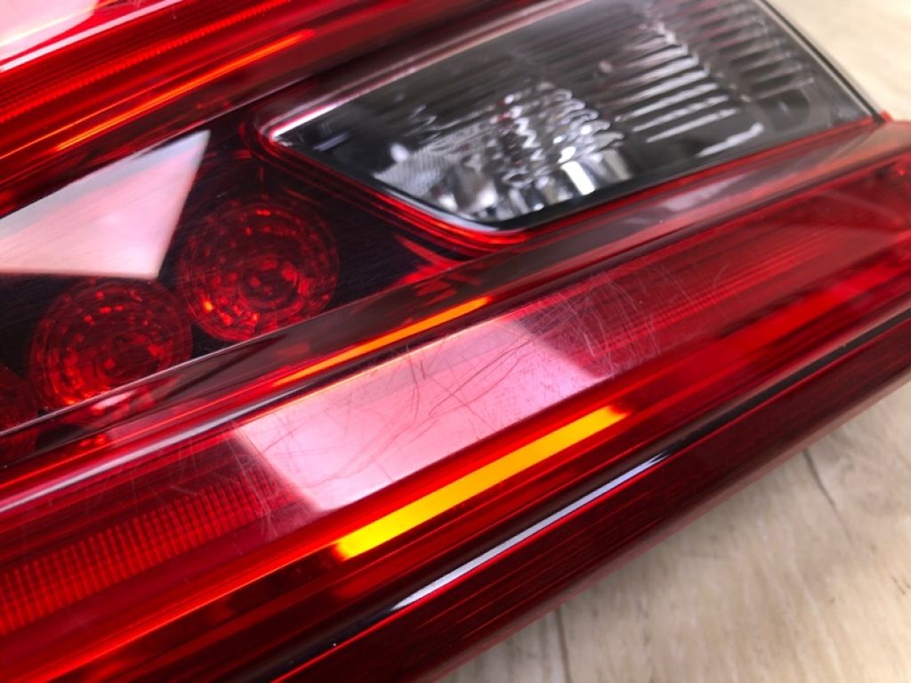 26550HV55A | Ліхтар внутрішній прав. NISSAN QASHQAI/ROGUE SPORT 14- - Фото 8