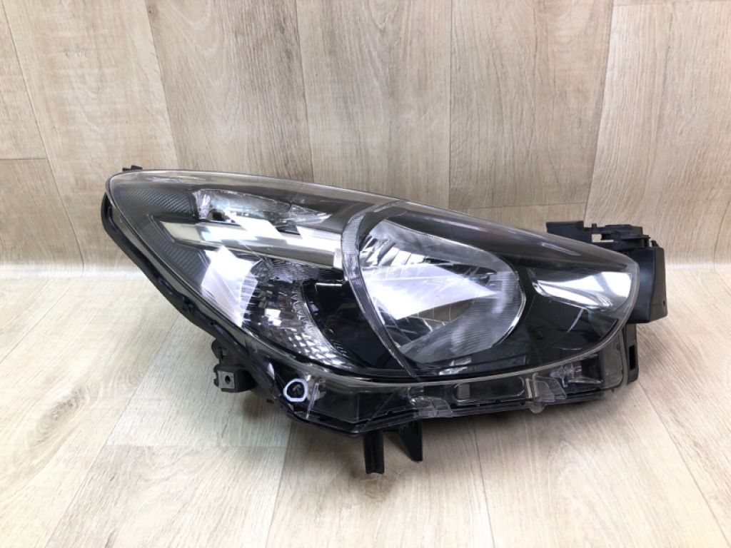 DA6A-51-0K0A | Фара прав. MAZDA 2 DJ 14-