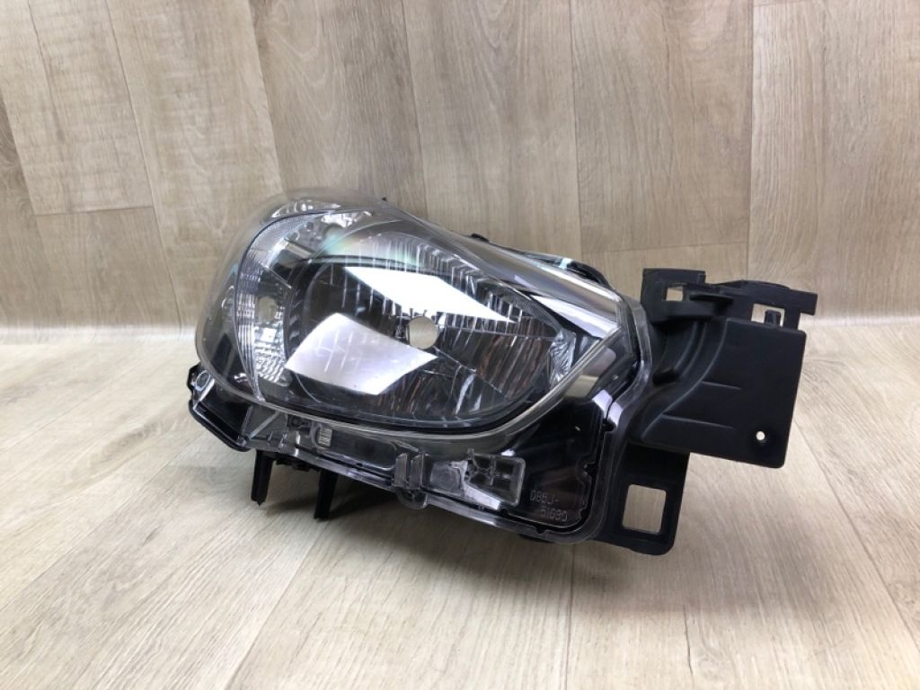 DA6A-51-0K0A | Фара прав. MAZDA 2 DJ 14- - Фото 2