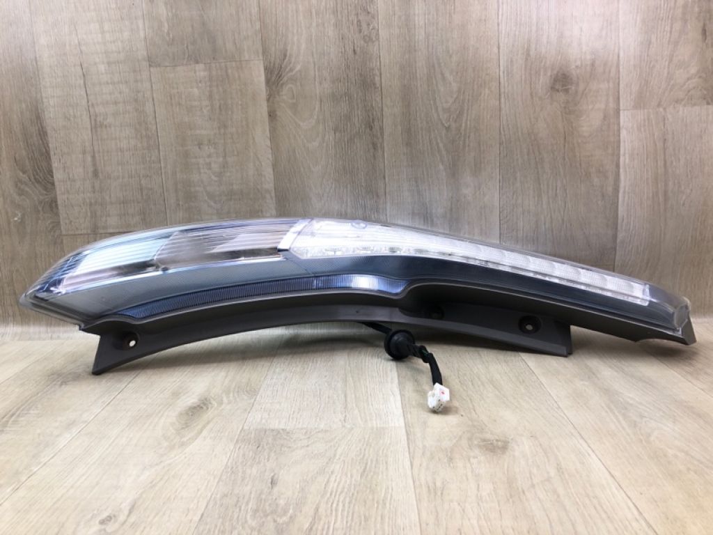 26555-3NL0B | Ліхтар зовнішній задн. лів. NISSAN LEAF 10-17 - Фото 3