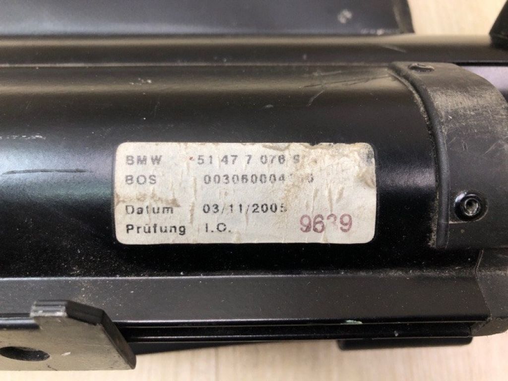 51 47 9 119 691 | Шторка багажника BMW 5 SERIES (E60/E61) 03-10 - Фото 21