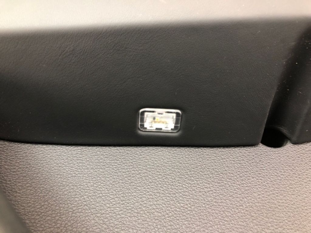 4M0867303C WFA | Карта двери задн. лев. AUDI Q7 15-19 - Фото 6