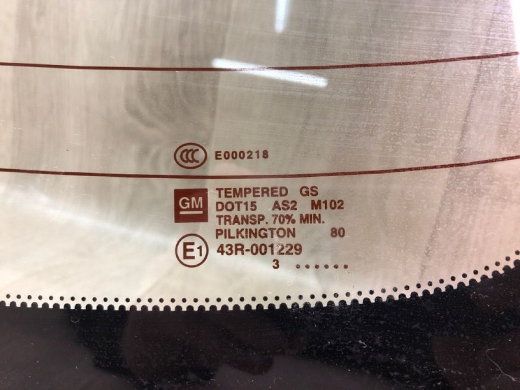 20913367 | Стекло крышки багажника CHEVROLET VOLT 10-15 - Фото 3