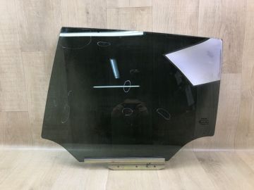 Скло дверей задн. лів. TOYOTA AVENSIS 08-18