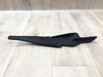 Пластик під лобове скло / Жабо прав. HONDA CIVIC FC/FK 15-