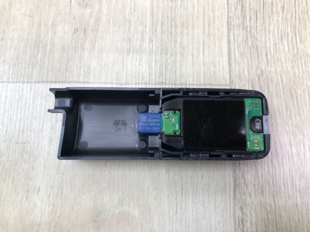 89941-47010 | Датчик дощу LEXUS RX350/450 15-22 - Фото 2