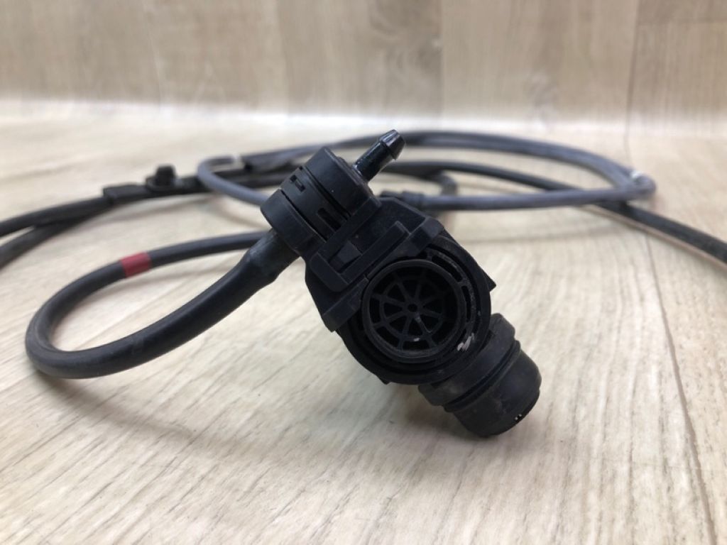 85330-47100 | Насос омивача скла LEXUS RX350/450 15-22 - Фото 4