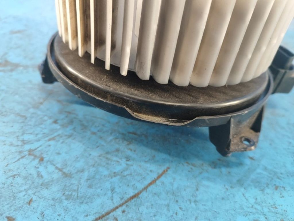 1J816-RCJ-003 | Моторчик пічки HONDA CIVIC 4D 06-11 - Фото 3