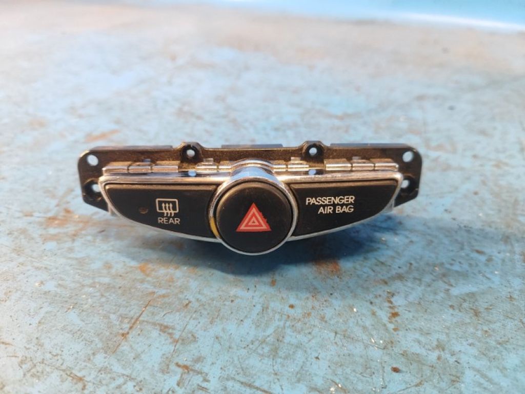 93790-4L000-4X | Кнопка аварійної сигналізації HYUNDAI ACCENT RB 10-