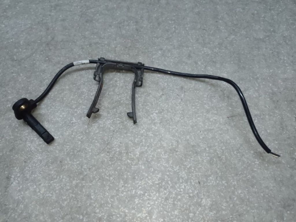 4670A575 | Датчик ABS передн. лів. MITSUBISHI OUTLANDER XL 05-13