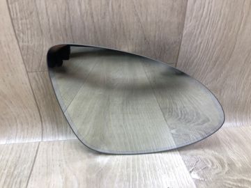 Зеркальный элемент прав. PORSCHE CAYENNE 10-18