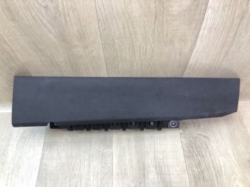 Подушка безопасности в колени прав. CHEVROLET VOLT 10-15