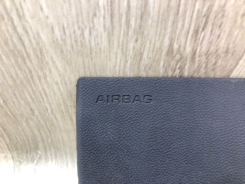 22821936 | Подушка безопасности в колени лев. CHEVROLET VOLT 10-15 - Фото 2