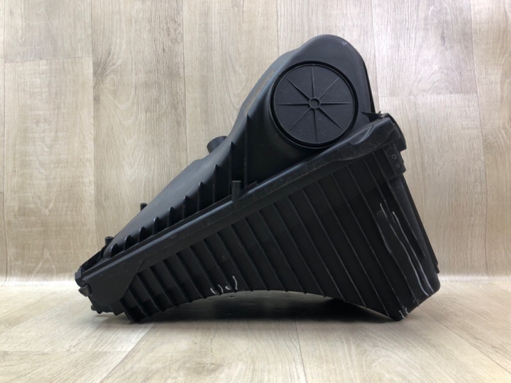 95811002200 | Корпус воздушного фильтра прав. PORSCHE CAYENNE 10-18 - Фото 4