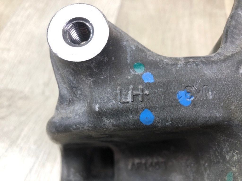 1058539-00-B | Цапфа лів. TESLA MODEL S 12- - Фото 8