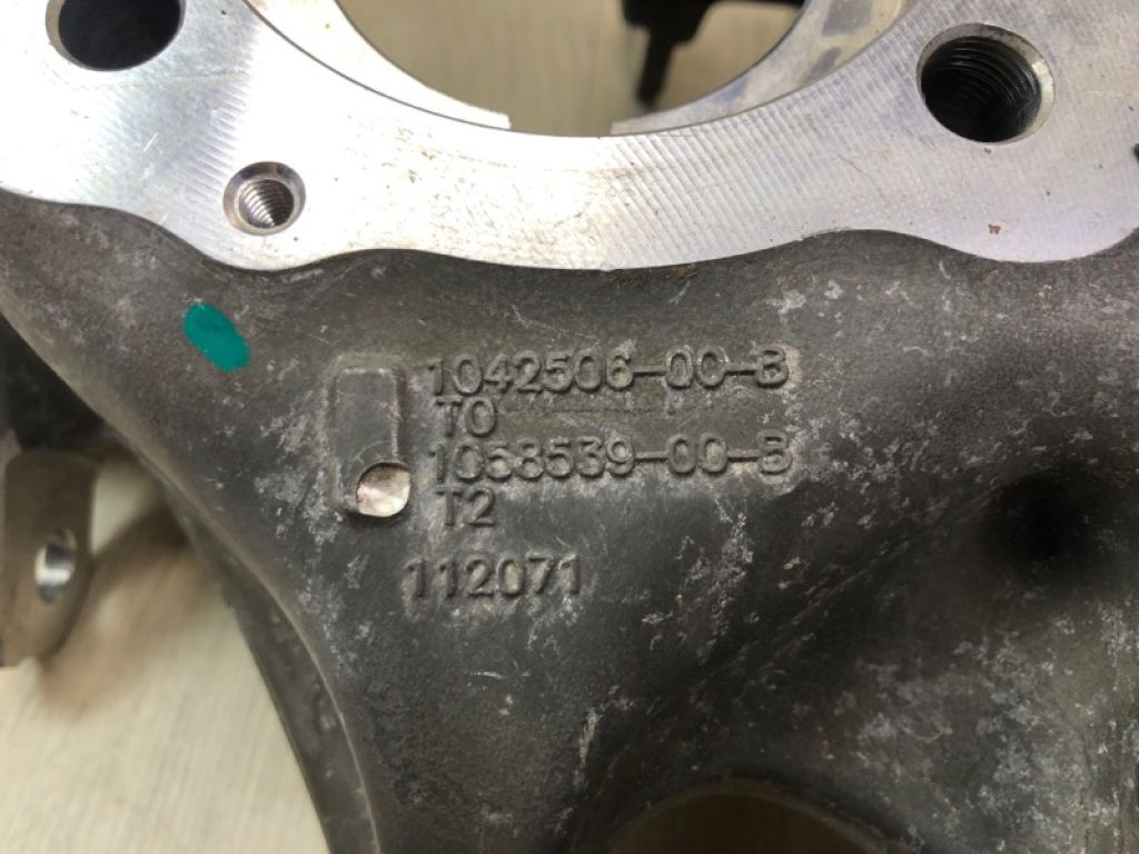 1058539-00-B | Цапфа лів. TESLA MODEL S 12- - Фото 10