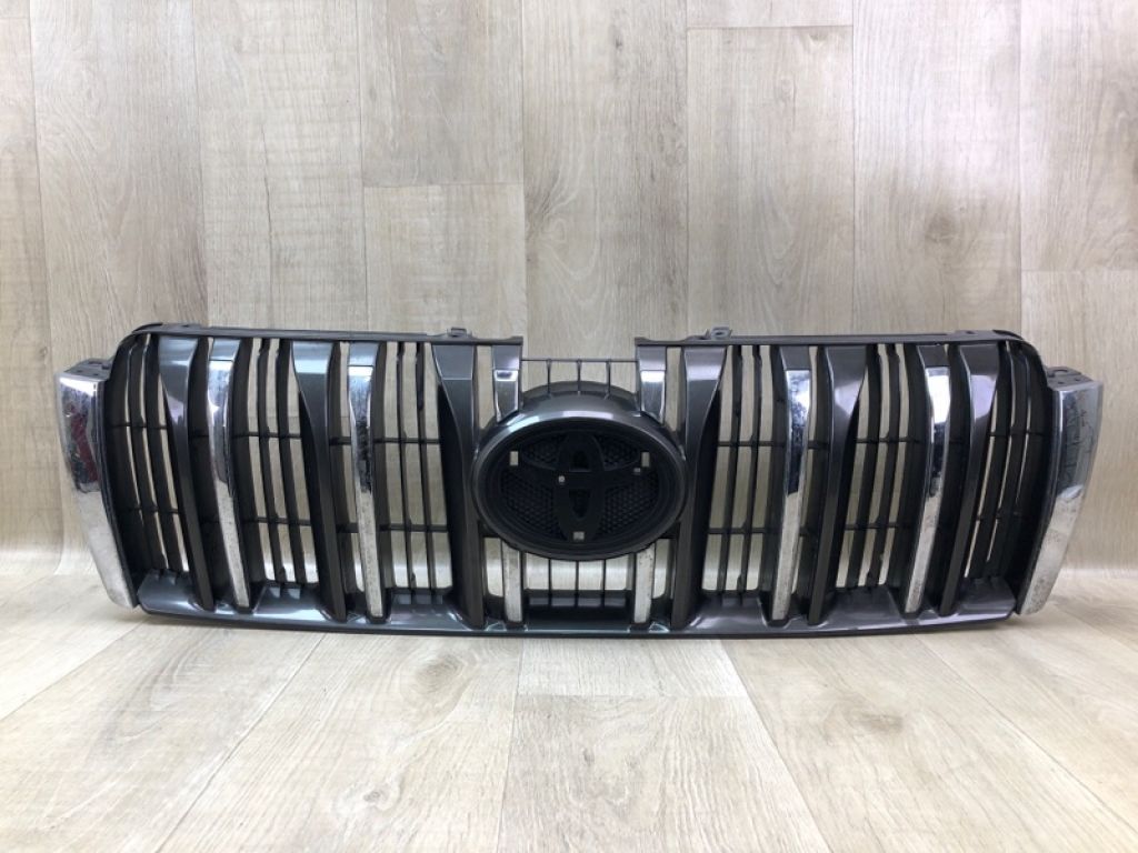 53101-60660 | Решітка радіатора TOYOTA LAND CRUISER PRADO 150 09-17