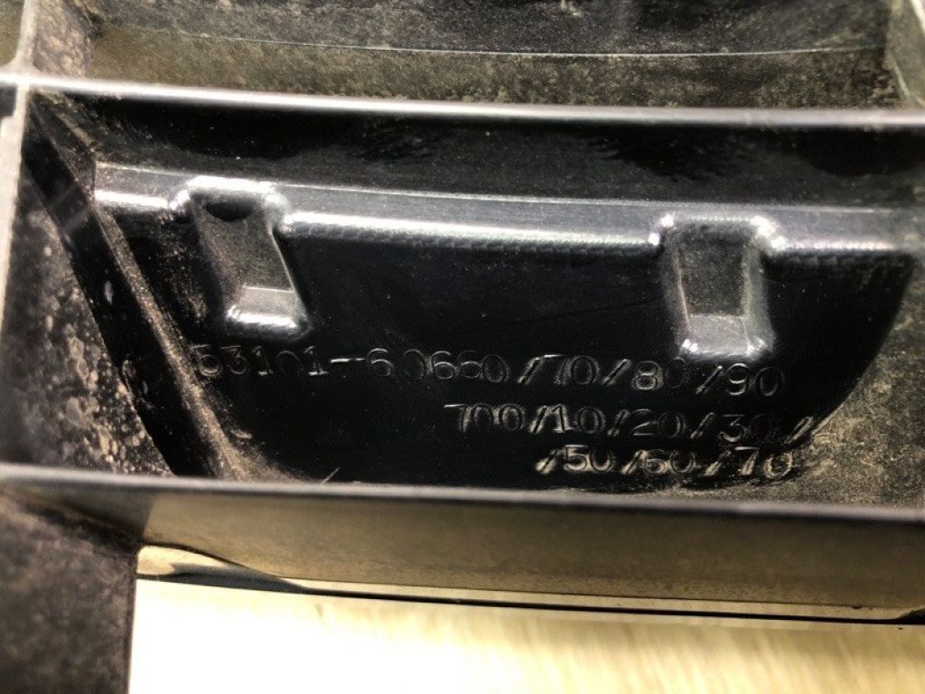 53101-60660 | Решітка радіатора TOYOTA LAND CRUISER PRADO 150 09-17 - Фото 6