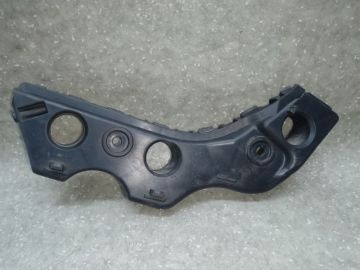 Кронштейн переднего бампера (на крыле) лев. VOLKSWAGEN PASSAT CC 08-12