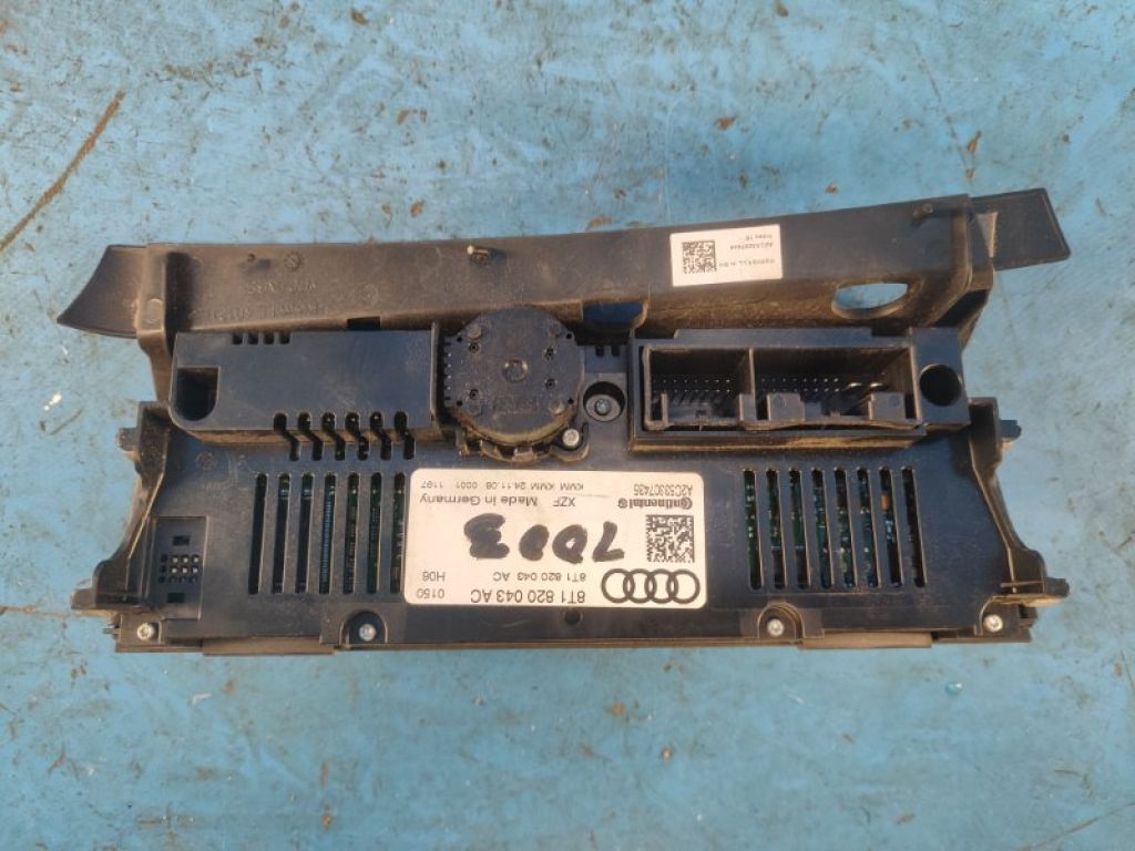 8T1820043AC | Блок керування піччю AUDI Q5 08-16 - Фото 4