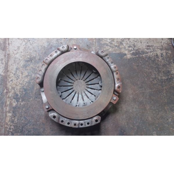 Кошик зчеплення NISSAN PRIMERA P-11 96-01 — 2