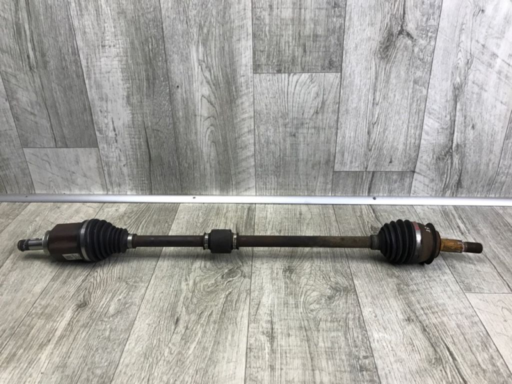 39133118 | Привод передний прав. CHEVROLET CRUZE 15-