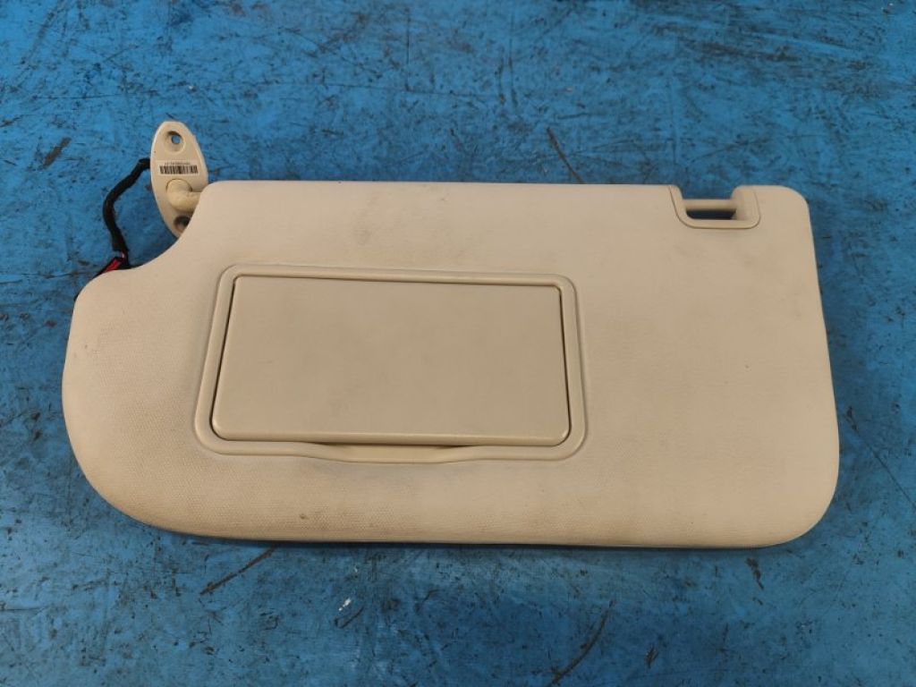 DM5Z-5804105-GC | Козирок сонцезахисний лів. FORD FOCUS 10-18