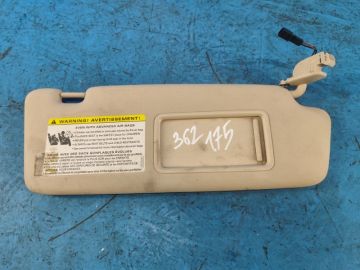 Козирок сонцезахисний передн. прав. AUDI Q5 08-16