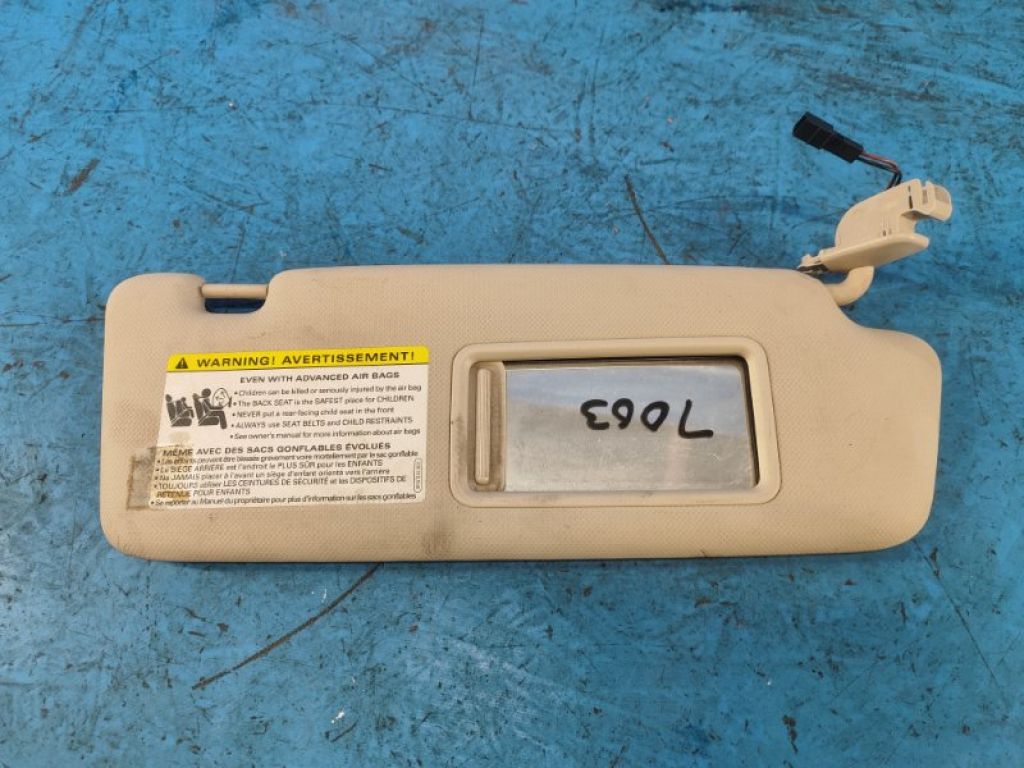 8K0857552L | Козирок сонцезахисний передн. прав. AUDI Q5 08-16 - Фото 2