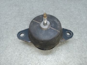 Подушка двигуна NISSAN LEAF 10-17